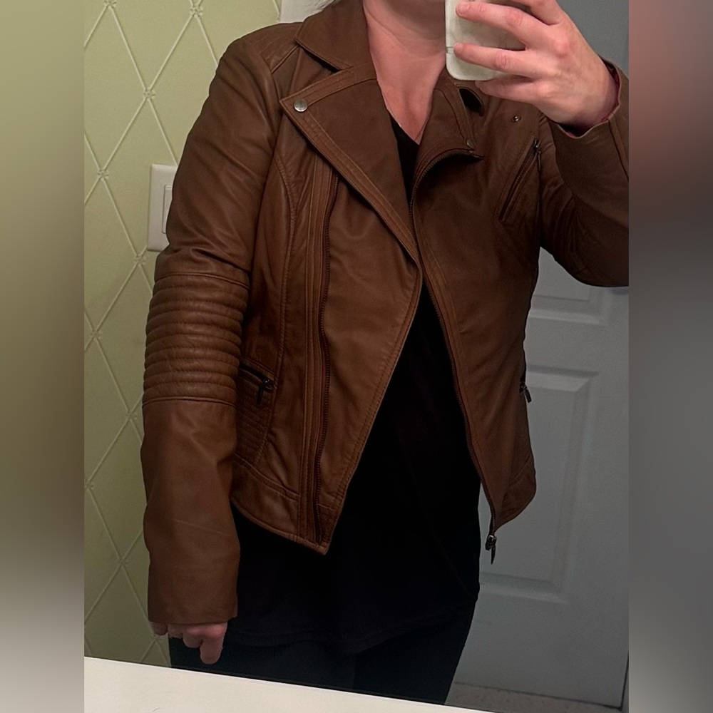 Cole Haan authentic brown leather jacket. Never worn! - Picture 12 of 13
